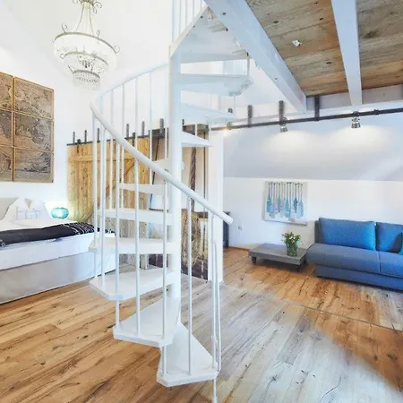 Апартаменты Boutique Appartments Altegreisslerei Sankt Wolfgang im Salzkammergut